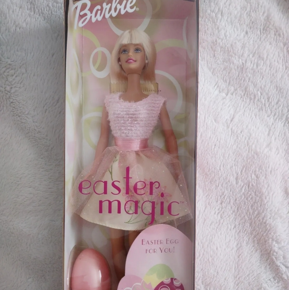 Mattel Barbie doll Easter 2002 unisex pink new with box